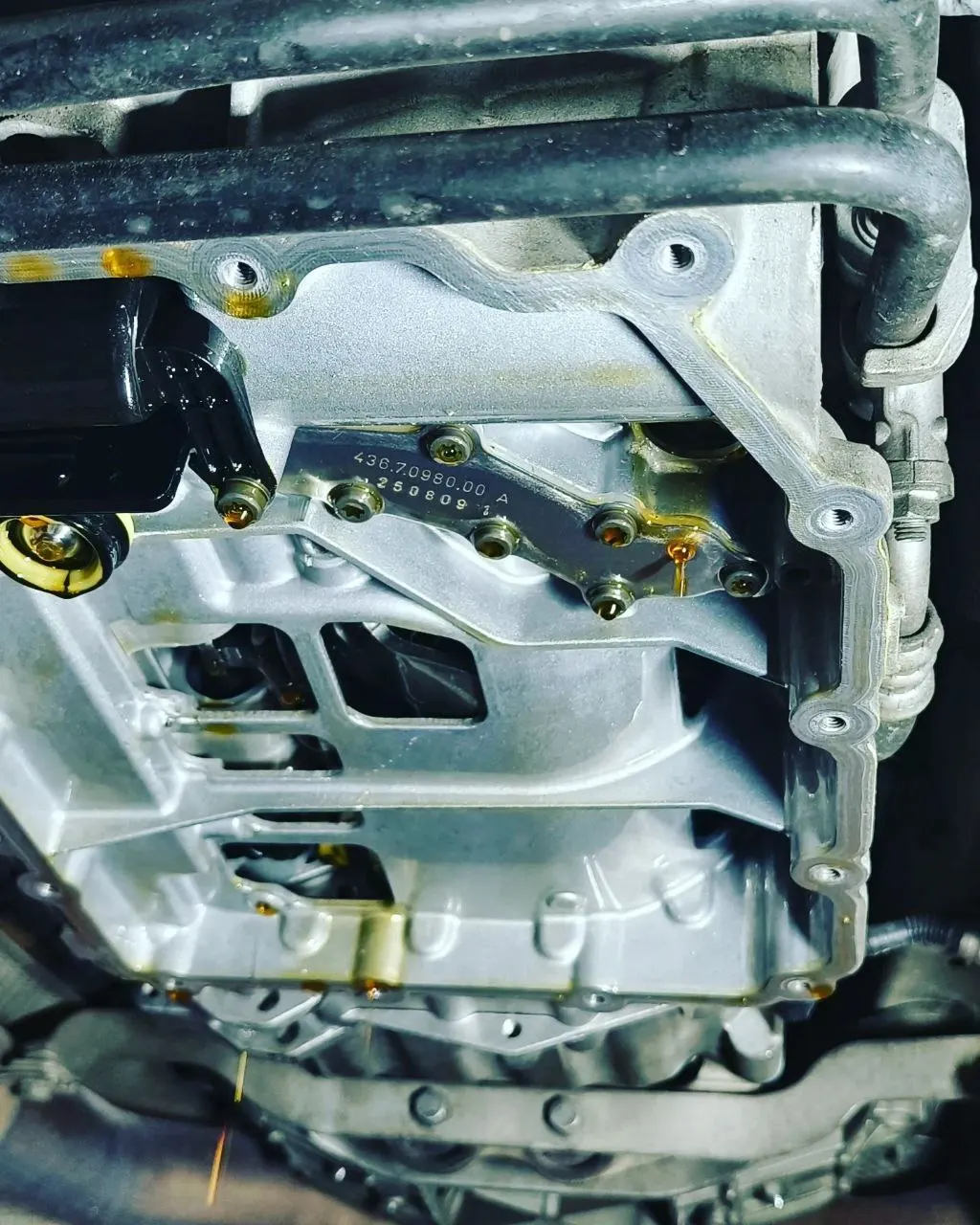 E92 M3 DCT 變速箱原本的油底殼拆下