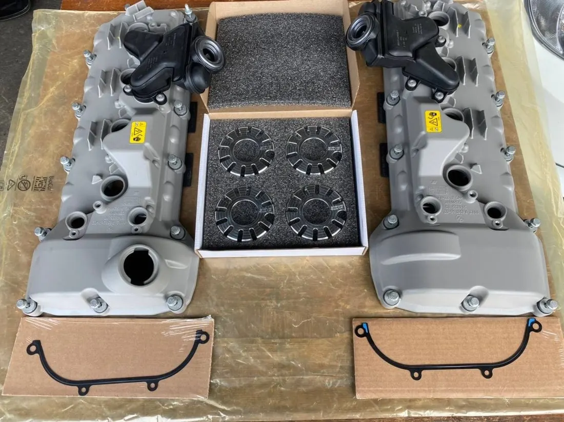 E92 M3 原廠汽缸上蓋總成新品